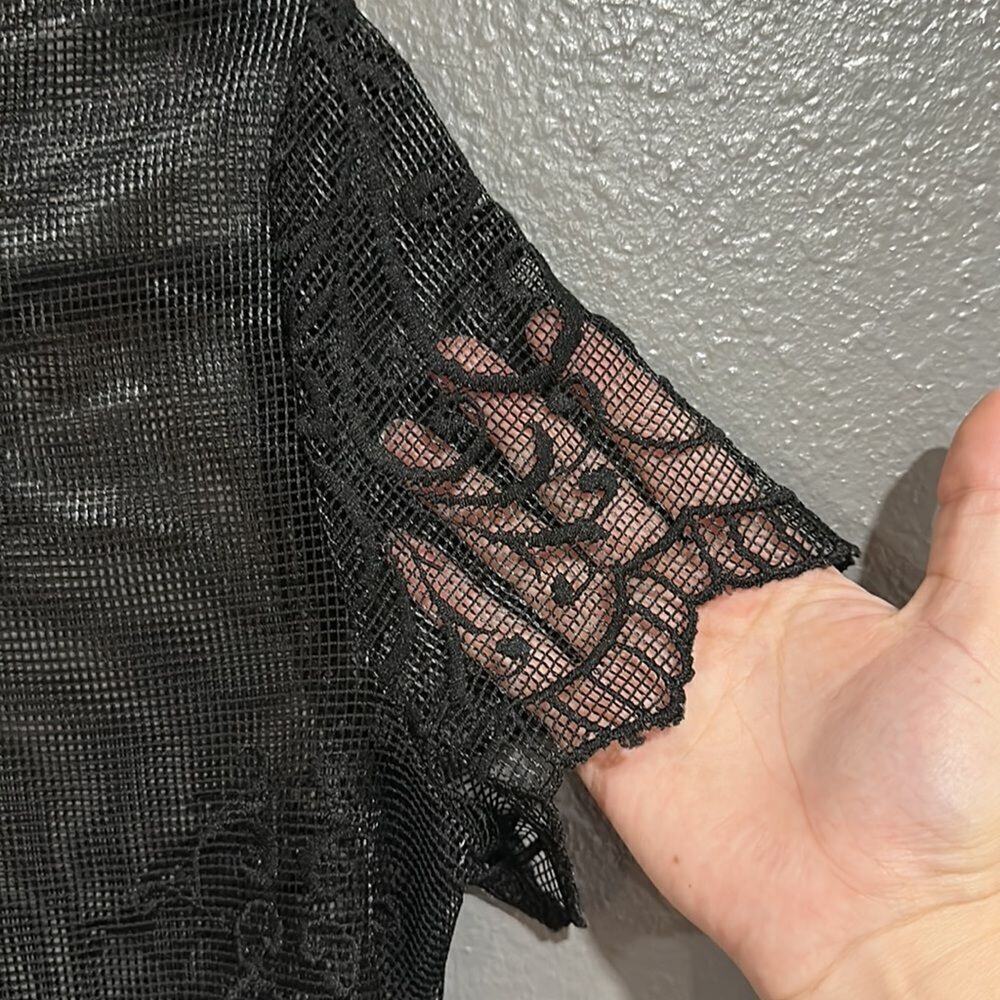 Express Black Mesh Embroidered Blouse XS - Picture 3 of 6